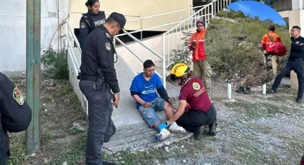 Rescatan a hombre atrapado dos días en el Cerro del Topo Chico tras sufrir una caída