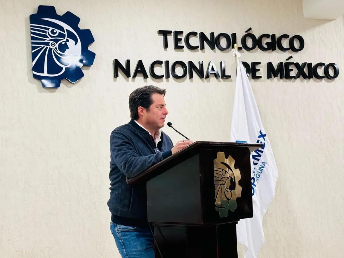 Llevan pláticas de emprendimiento juvenil al TEC de La Laguna