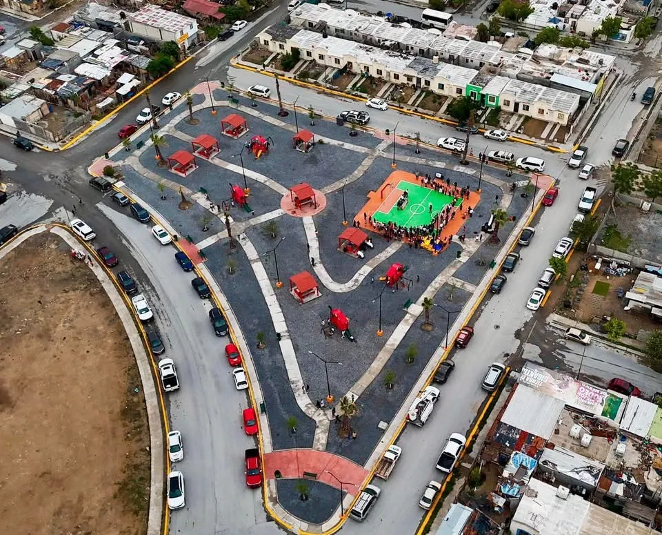 Renuevan plaza de Urbivilla del Real para beneficio de las familias de Ramos Arizpe