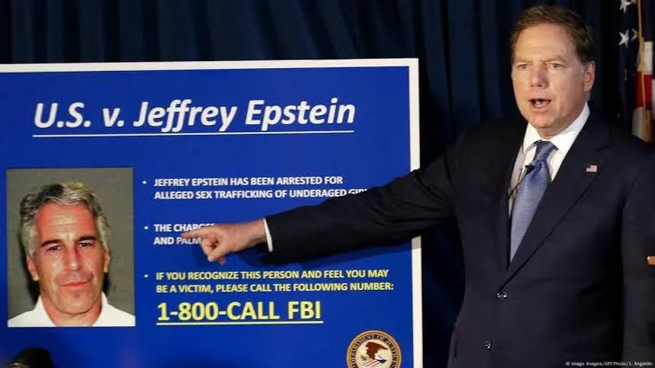 Trump ordena divulgar testimonio del gran jurado que acusó a Jeffrey Epstein y amenaza con demandar al WSJ