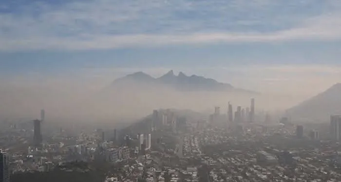 Prevén deterioro en calidad del aire en Monterrey por llegada de polvo del Sahara