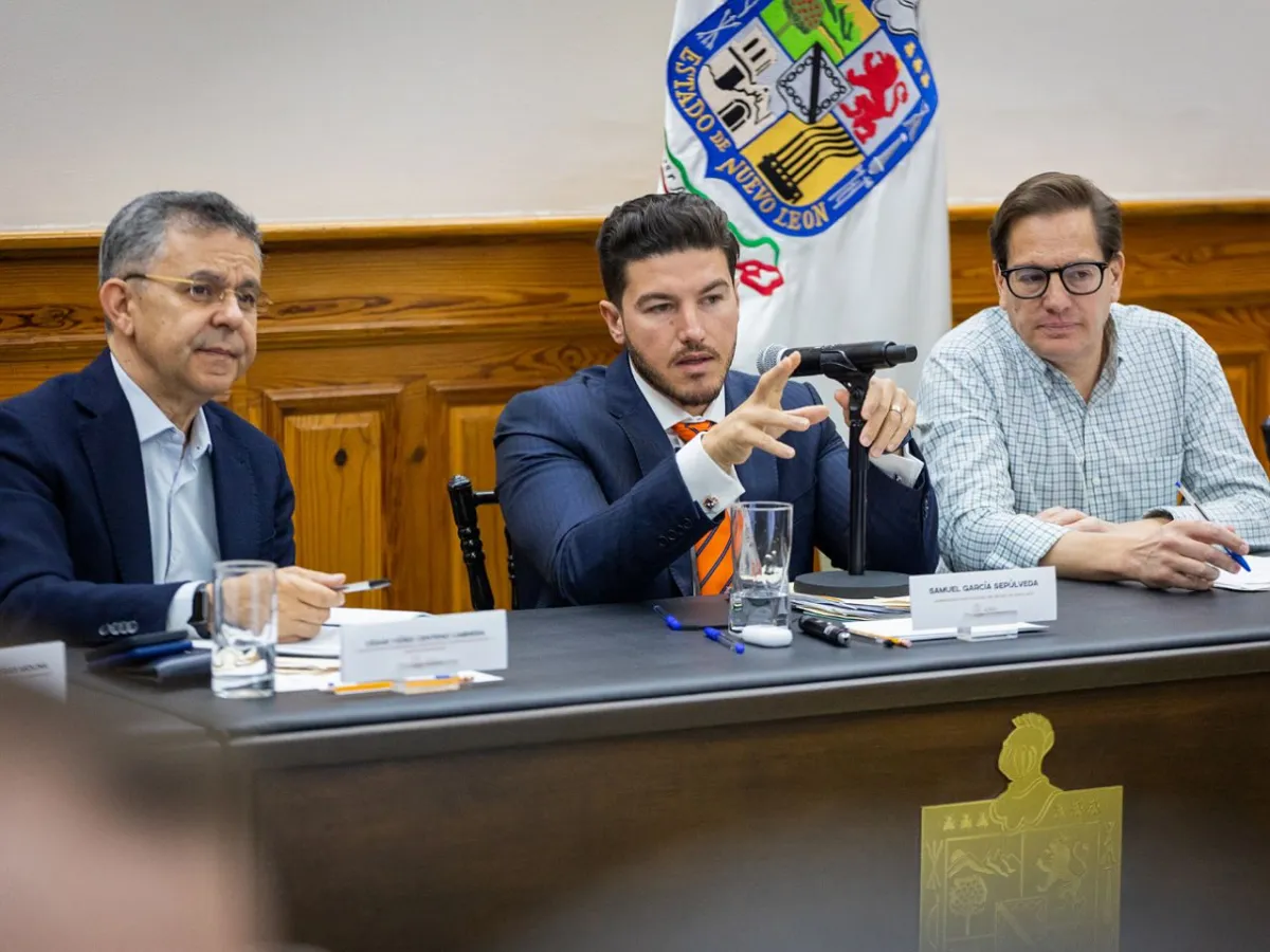 Acuerdan Gobierno Federal y NL agilizar más de cien obras de las nuevas líneas del metro