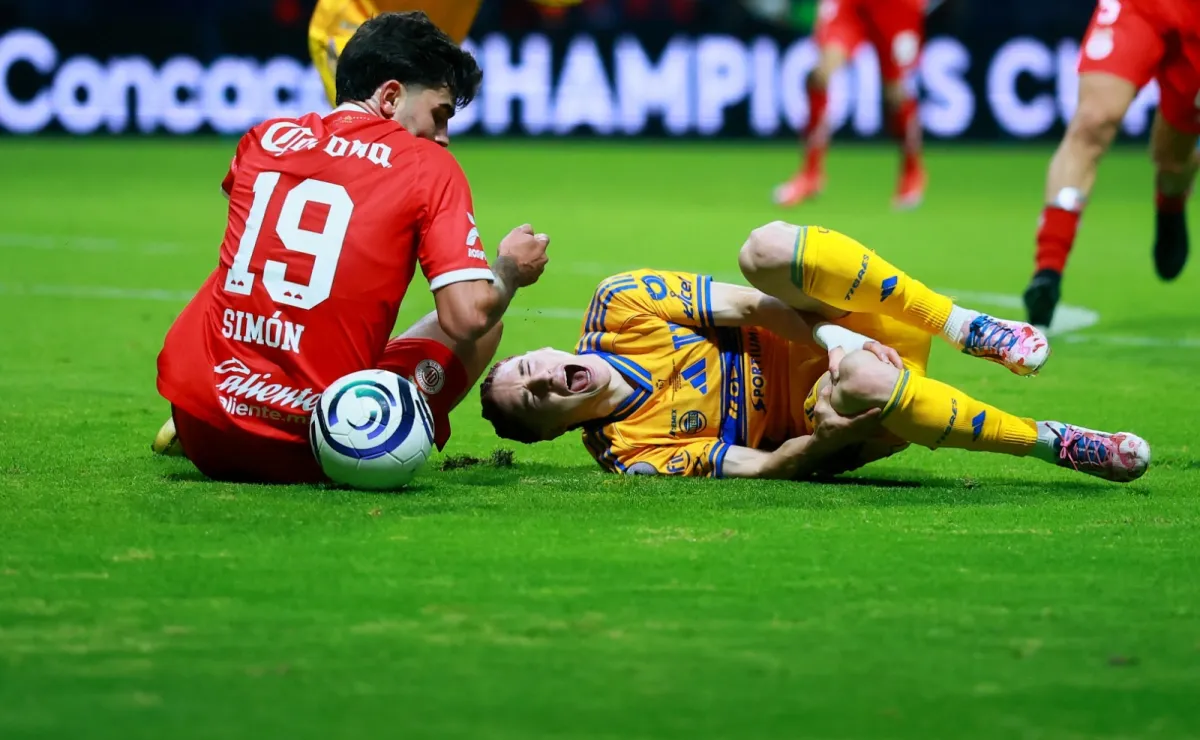 Marcelo Flores se lesiona la rodilla a días del Mundial y es baja para la Selección de Canadá