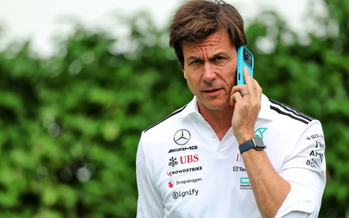Toto Wolff evalúa vender 5 % de sus acciones en Mercedes sin dejar la dirección del equipo
