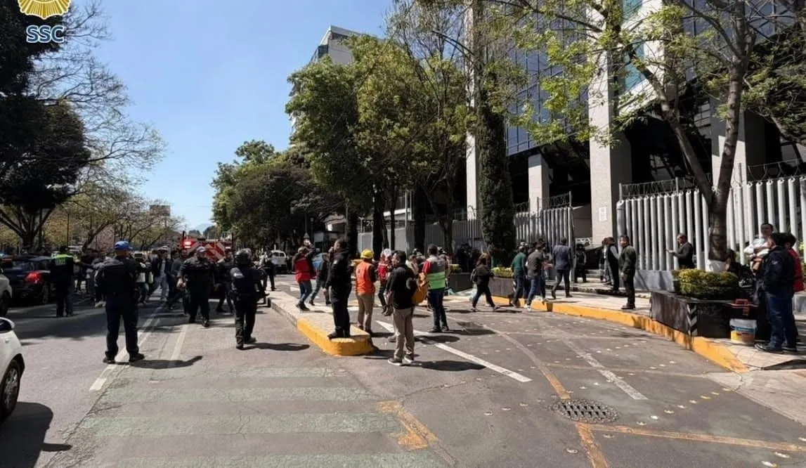 Desalojan Torre Prisma del Poder Judicial en CDMX tras amenaza de bomba