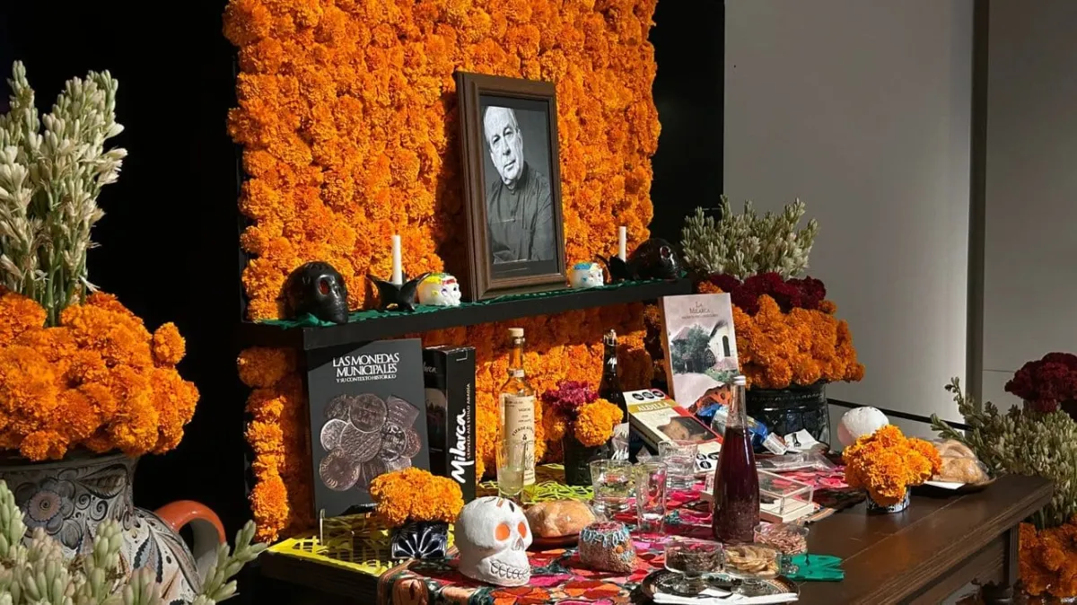 Honran el legado cultural de Mauricio Fernández con ofrenda en el Museo de Historia Mexicana