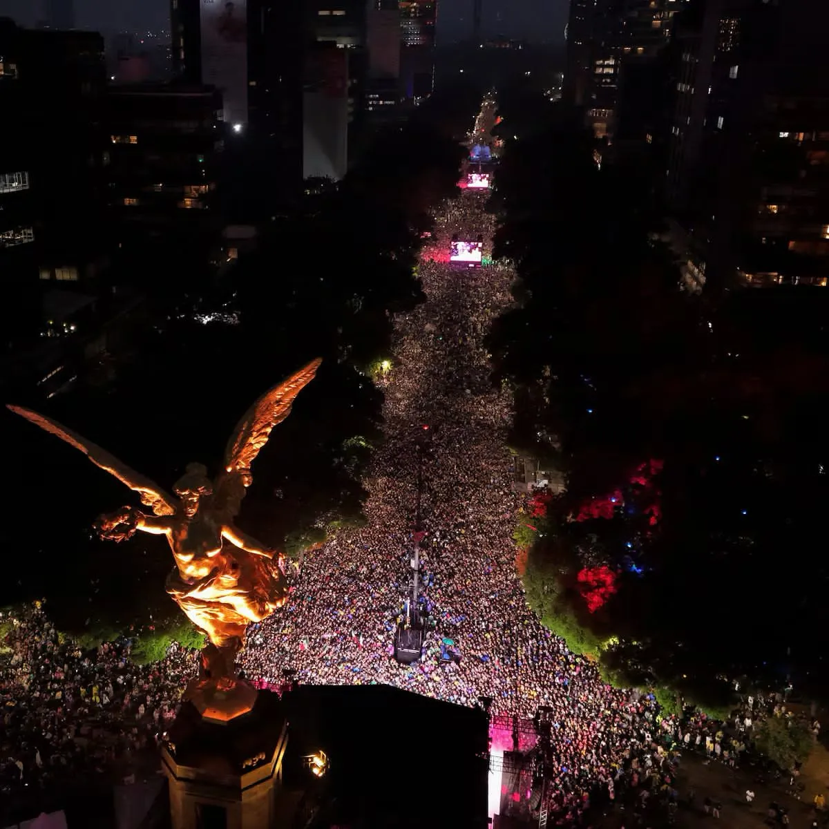 Mueren tres personas durante festejos por el triunfo de México en la CDMX