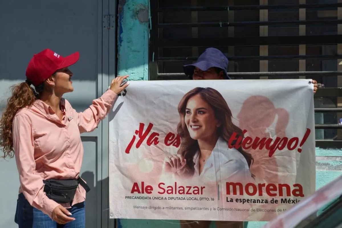 IEC ordena a Morena retirar espectaculares en Coahuila
