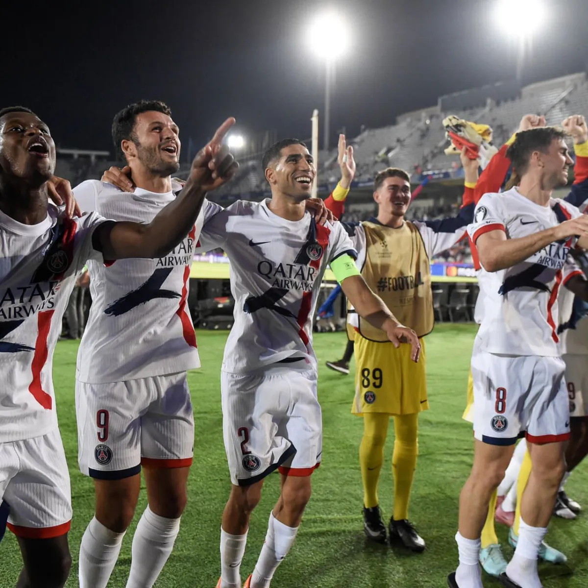 PSG, Arsenal y PSV golean en Champions; Atlético y Nápoles en aprietos