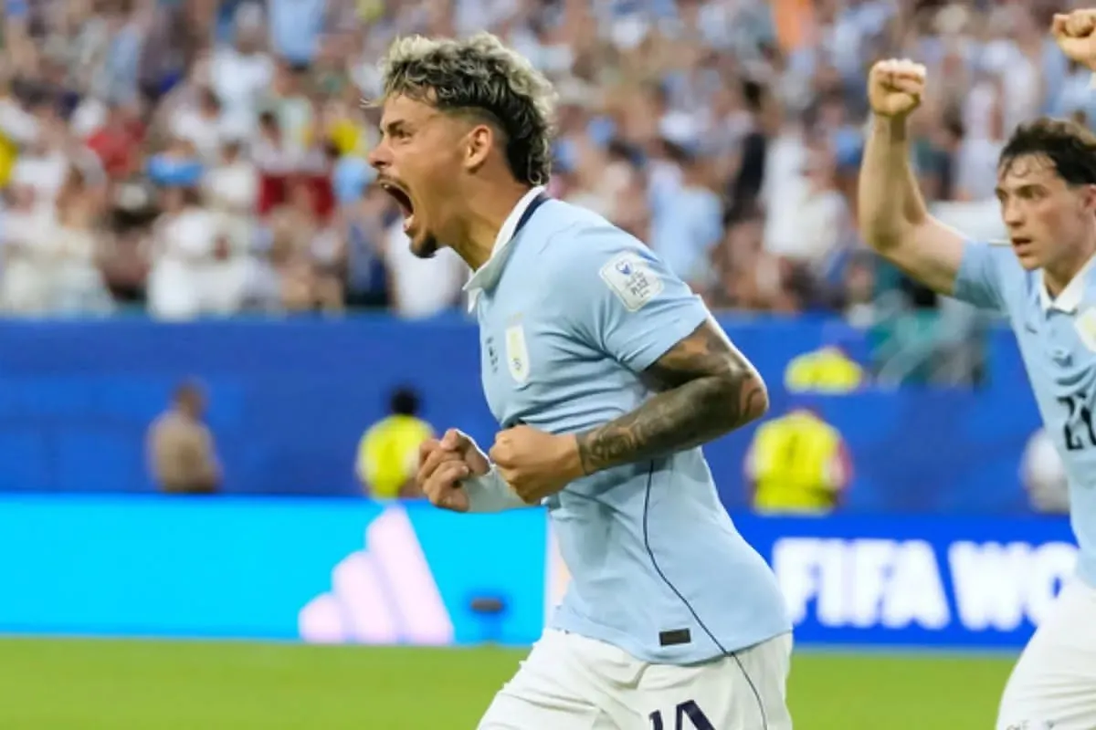 Uruguay evita la derrota y rescata un empate ante Arabia Saudita con gol al minuto 80