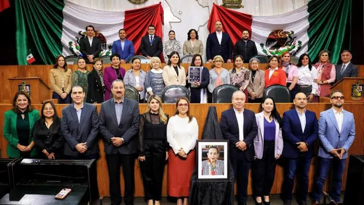 Congreso de NL Rinde Tributo a María Elena Chapa, Activista por los Derechos Políticos de la Mujer