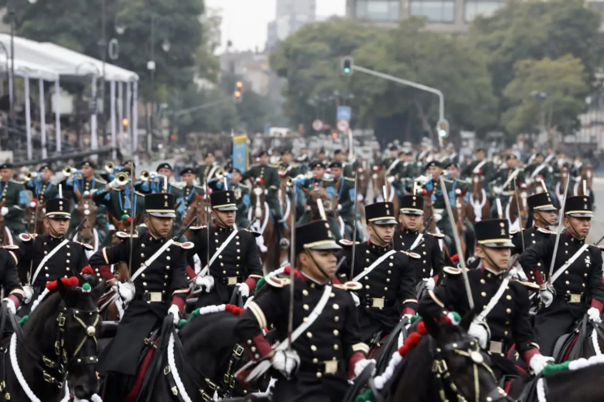 Desfile de la Revolución recorta su ruta ante convocatoria de una nueva marcha de la “Generación Z”