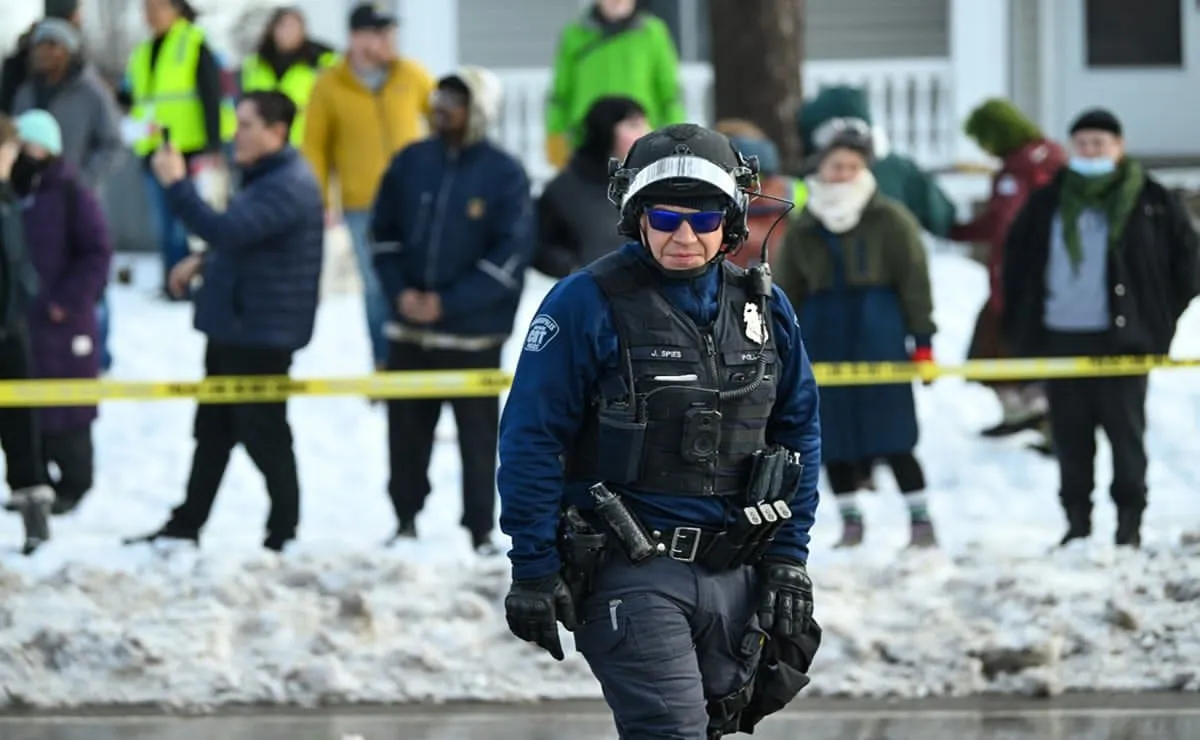 Minnesota decreta emergencia y alista a la Guardia Nacional tras muerte de mujer en operativo del ICE