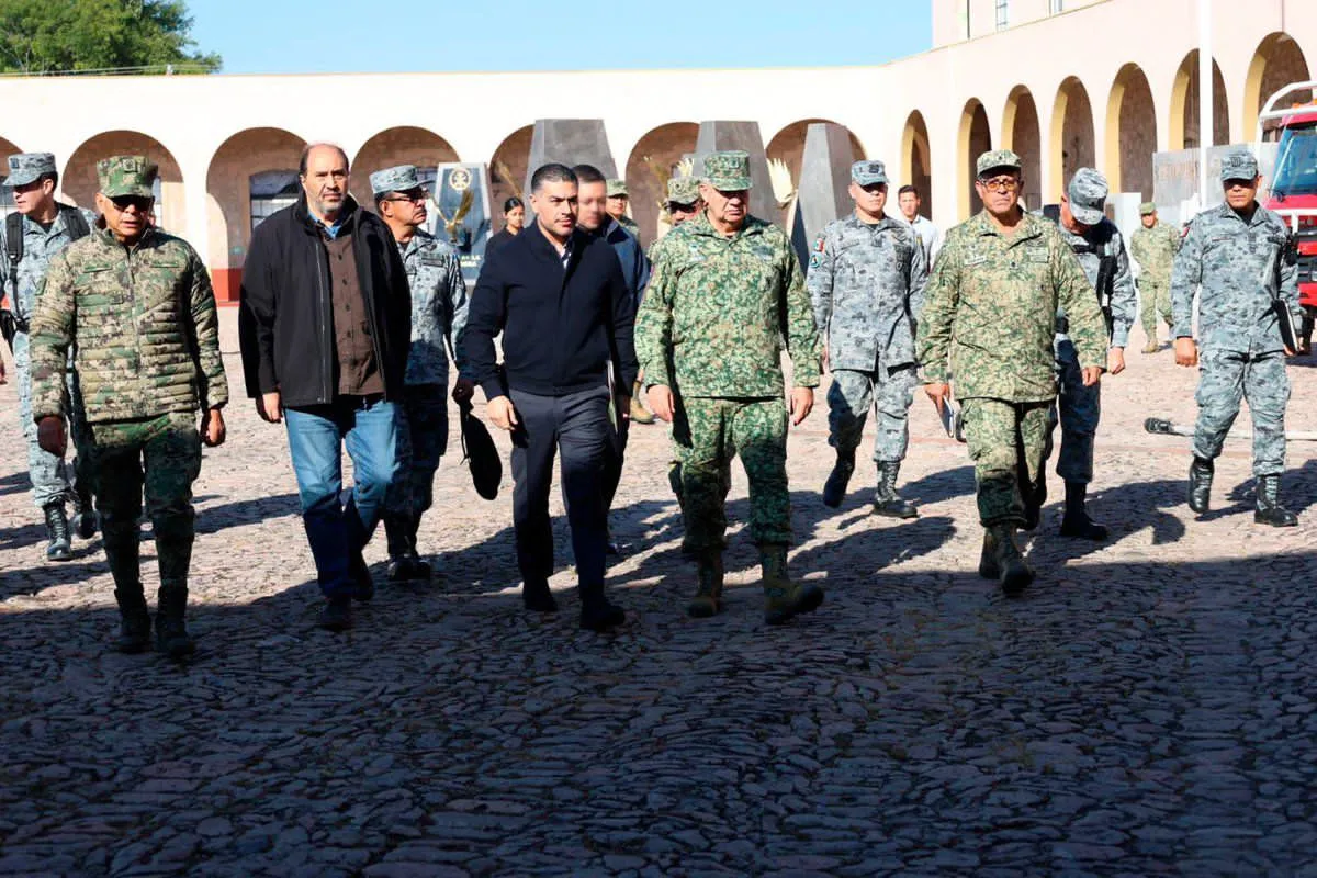 García Harfuch y la alcaldesa de Uruapan, Grecia Quiroz, sostienen encuentro en CDMX