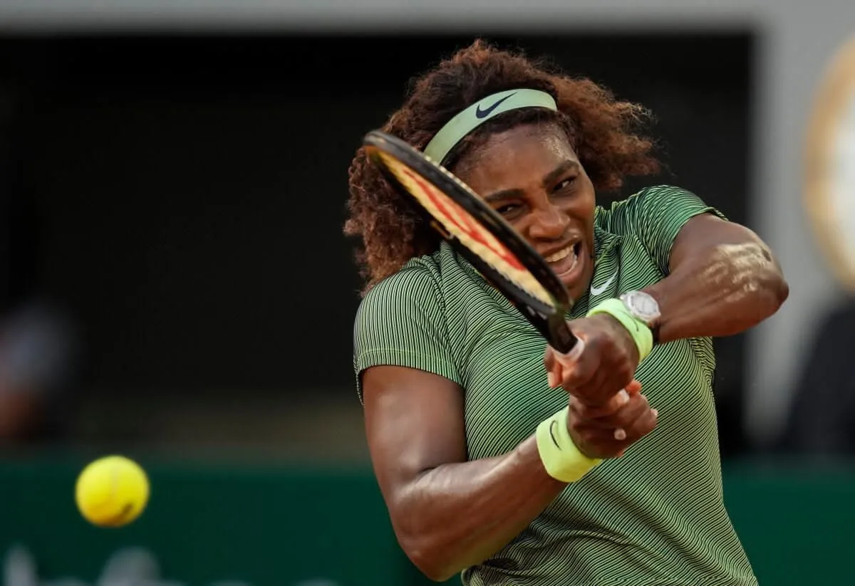 Serena Williams regresa a las canchas a los 44 años y vuelve al tenis profesional