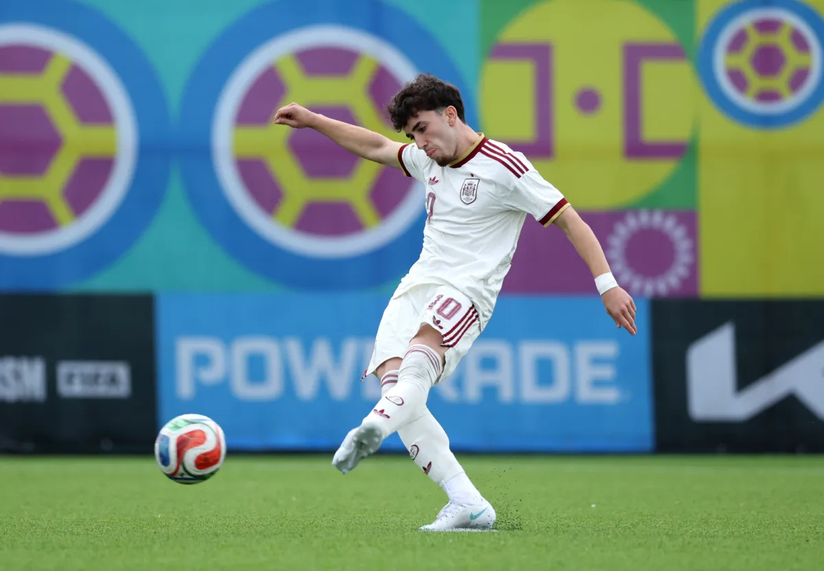 La Premier League pone el ojo en Alberto Ruiz, la perla de 15 años que deslumbra en el Mundial Sub-15