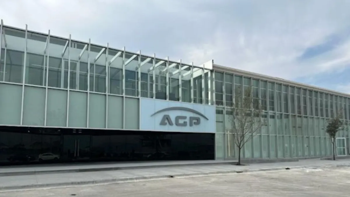 AGP Glass cierra su planta en Nuevo León tras la cancelación de su contrato con Tesla