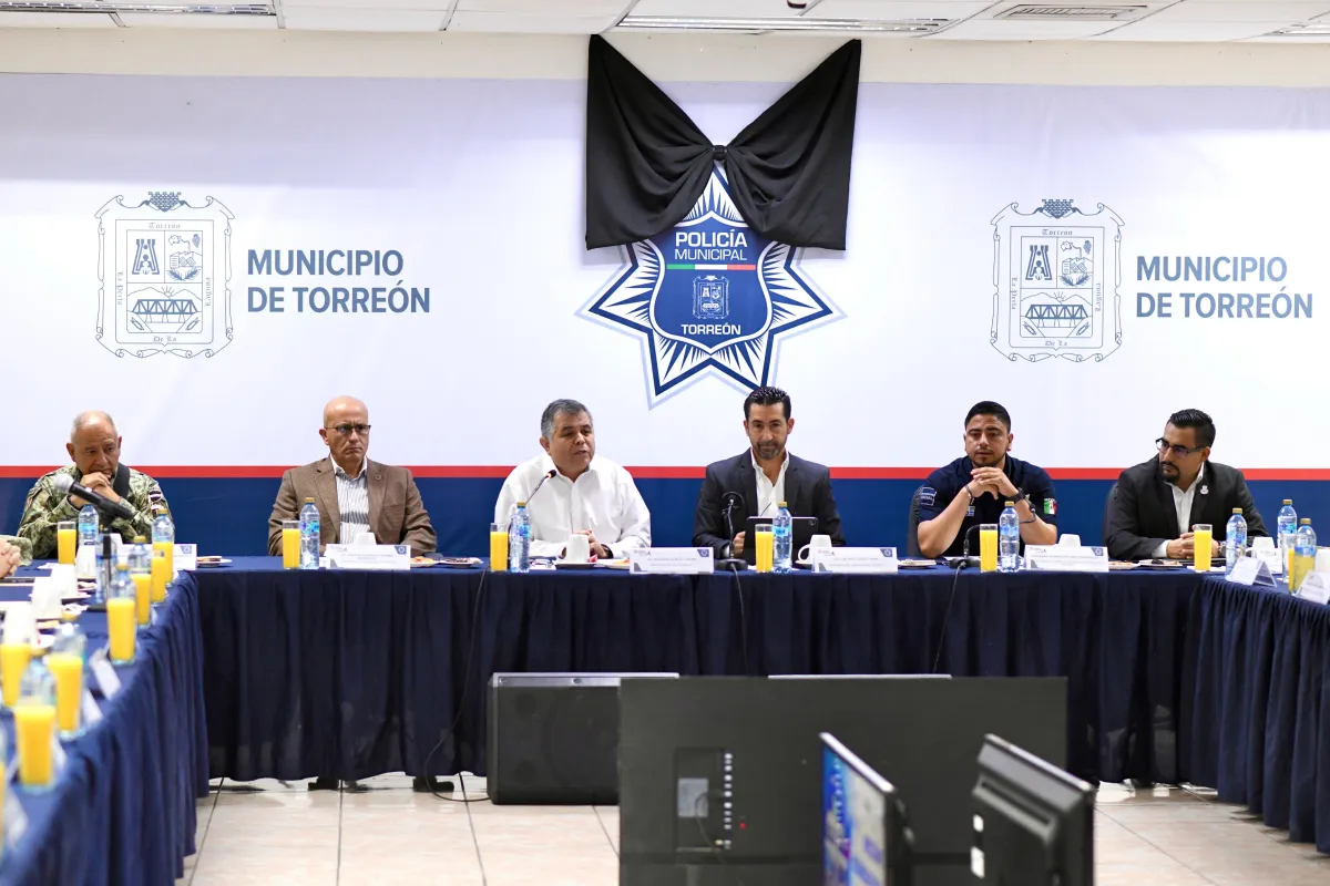 Torreón honra legado de Román Cepeda en reunión de seguridad; destacan avances históricos