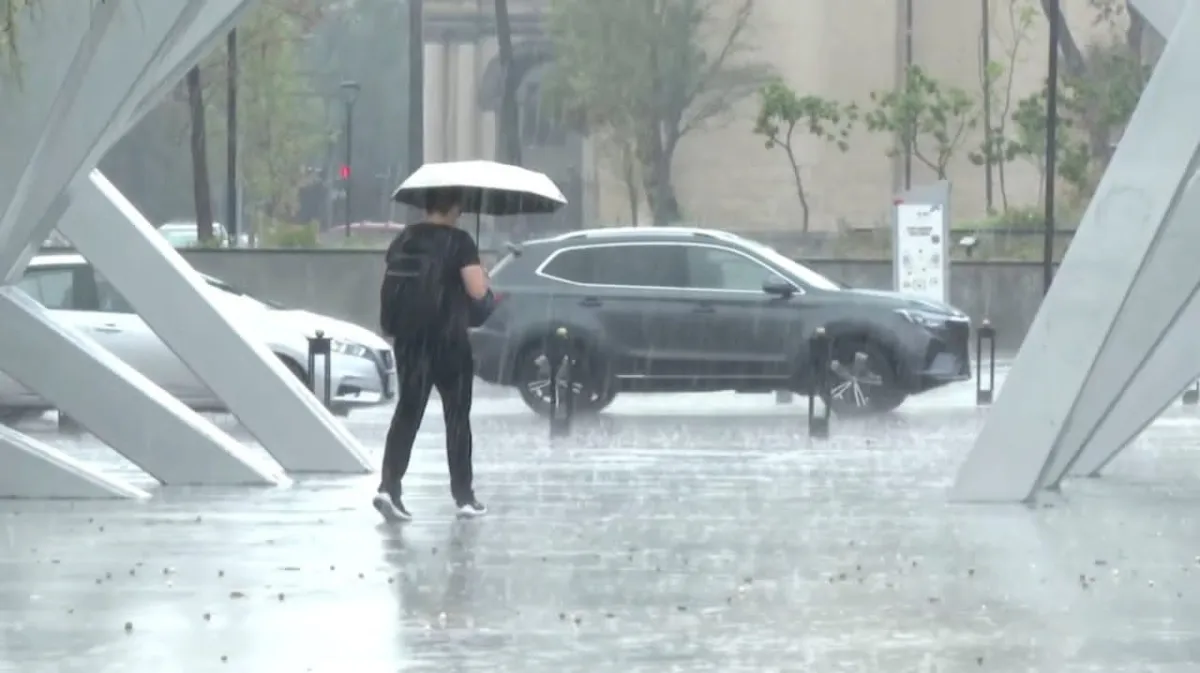 Pronostican lluvias y fuertes rachas de viento en diversas regiones de Nuevo León