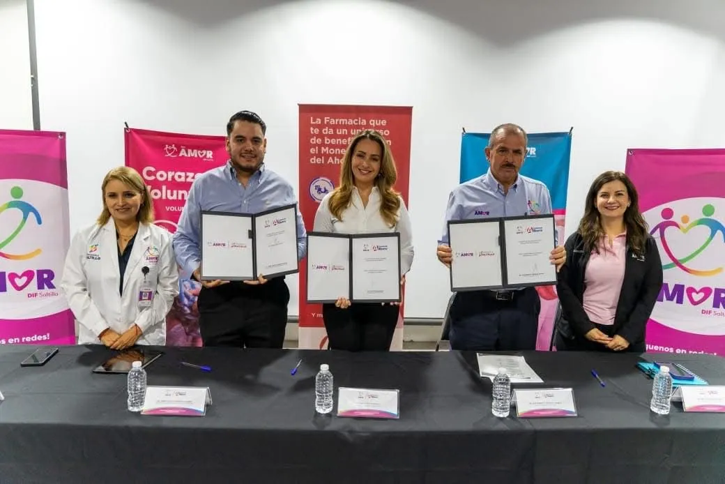DIF Saltillo y Farmacias del Ahorro se unen para fortalecer la salud de la población vulnerable