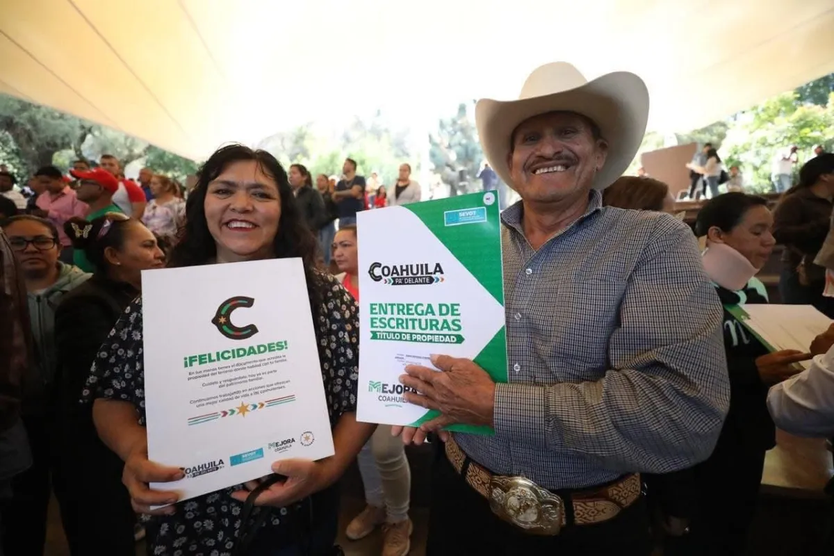 Gobierno de Coahuila lleva módulos de escrituración a todas las regiones