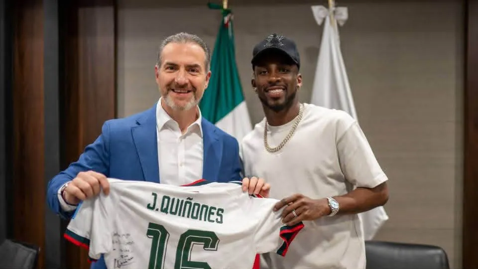 Julián Quiñones se reúne con Adrián de la Garza tras el Mundial: “Nos hizo soñar”