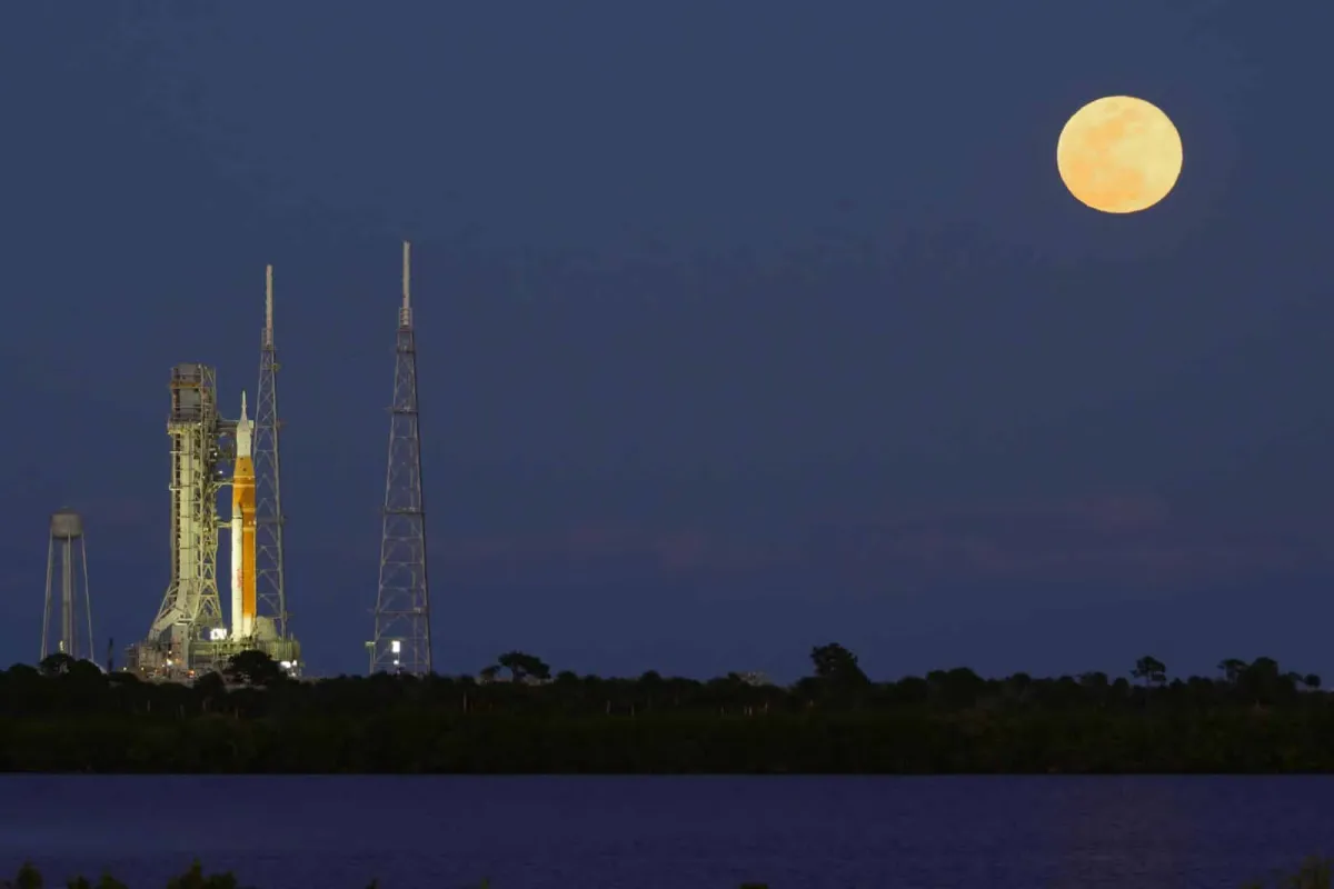NASA busca establecer una base permanente en la Luna
