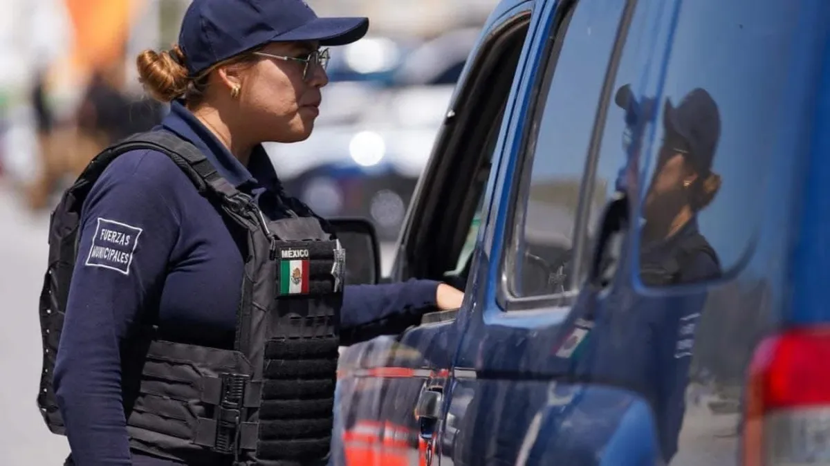 Rinden Homenaje a Policías en su día en Ramos Arizpe