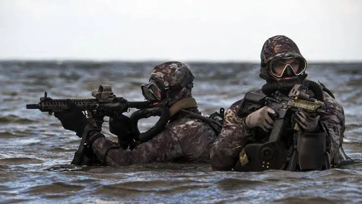 Sheinbaum solicita al Senado autorización para ingreso de 19 Navy SEALs a México
