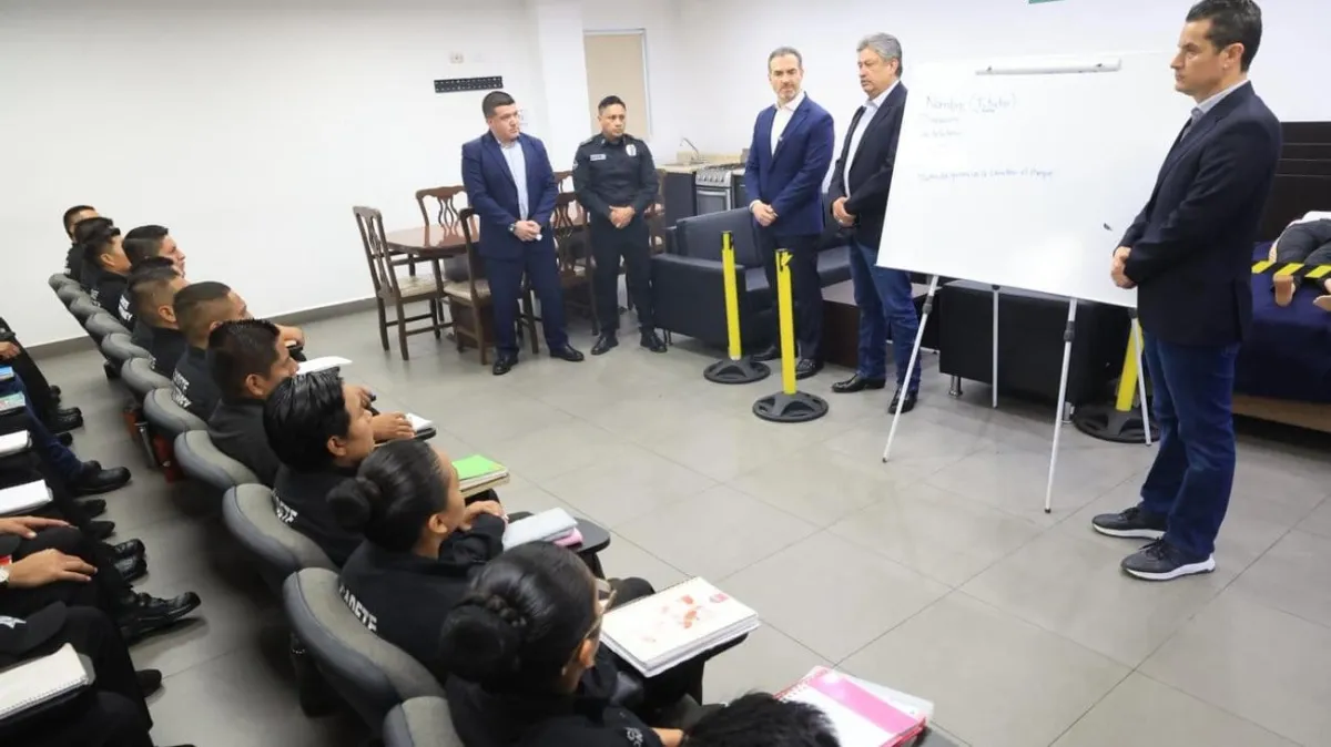 Policía de Monterrey se prepara ante posibles ataques con drones rumbo al Mundial 2026