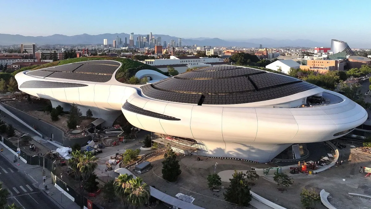 El Museo George Lucas abre sus puertas