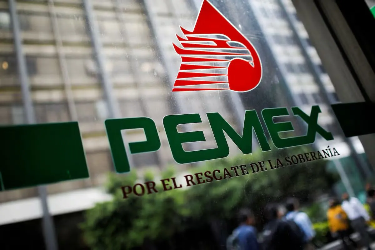 Investigación en EU apunta a contrato de Pemex por presunta red de sobornos millonarios