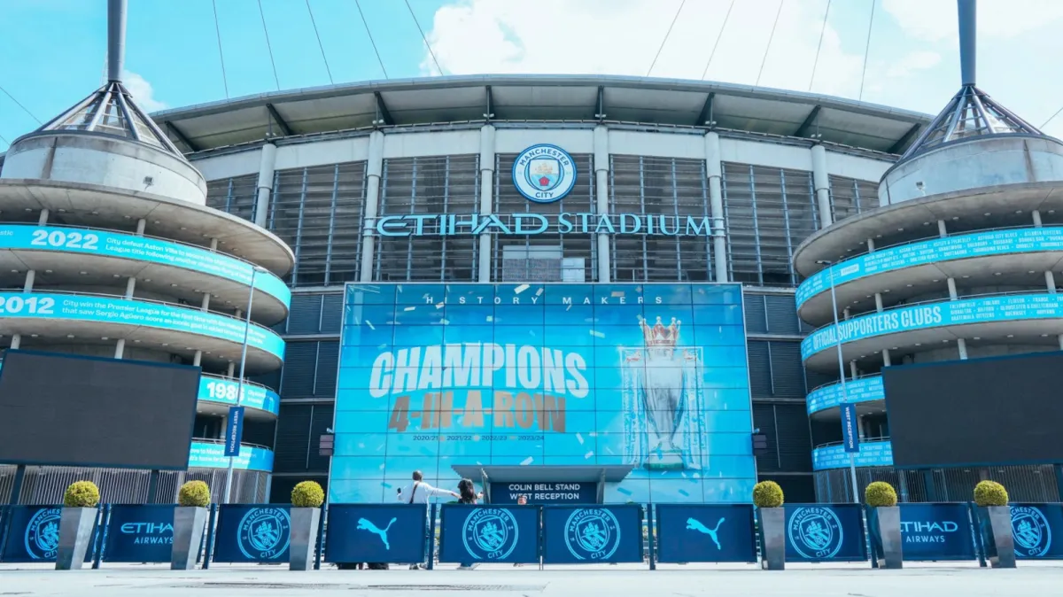 Manchester City culpable de cargos de ahorrar 1,050 millones de euros en maniobras financieras para fichajes