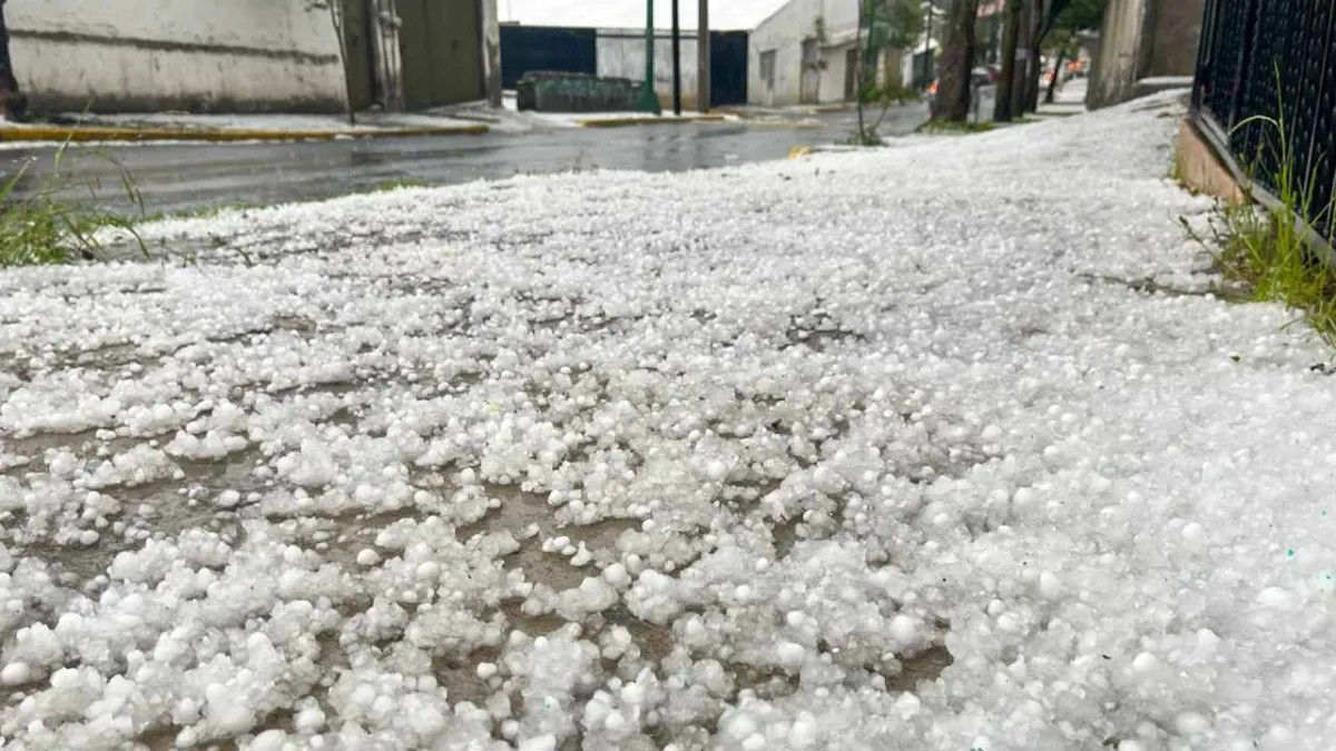 Granizada sorprende a Monterrey y activa alerta en la zona metropolitana
