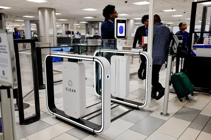 EE.UU. instala controles biométricos en aeropuertos como preparación para el Mundial 2026