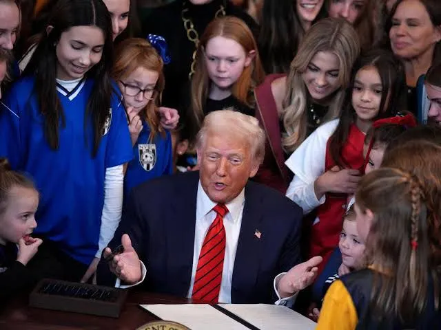 Trump propone excluir a atletas trans en los Juegos Olímpicos de Los Ángeles 2028