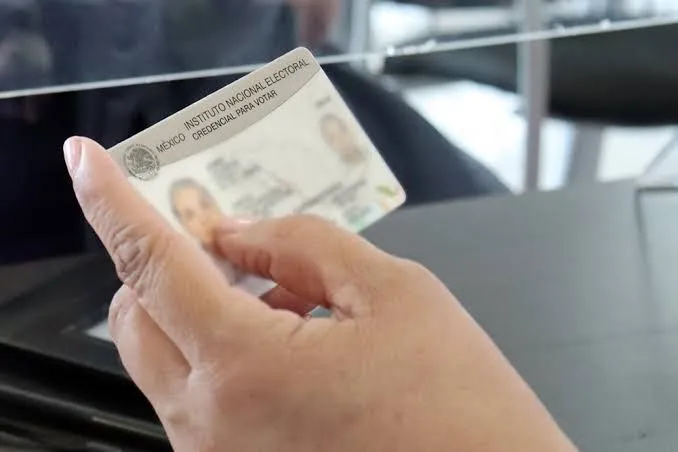 INE actualiza la credencial para votar con mayor seguridad y tecnología