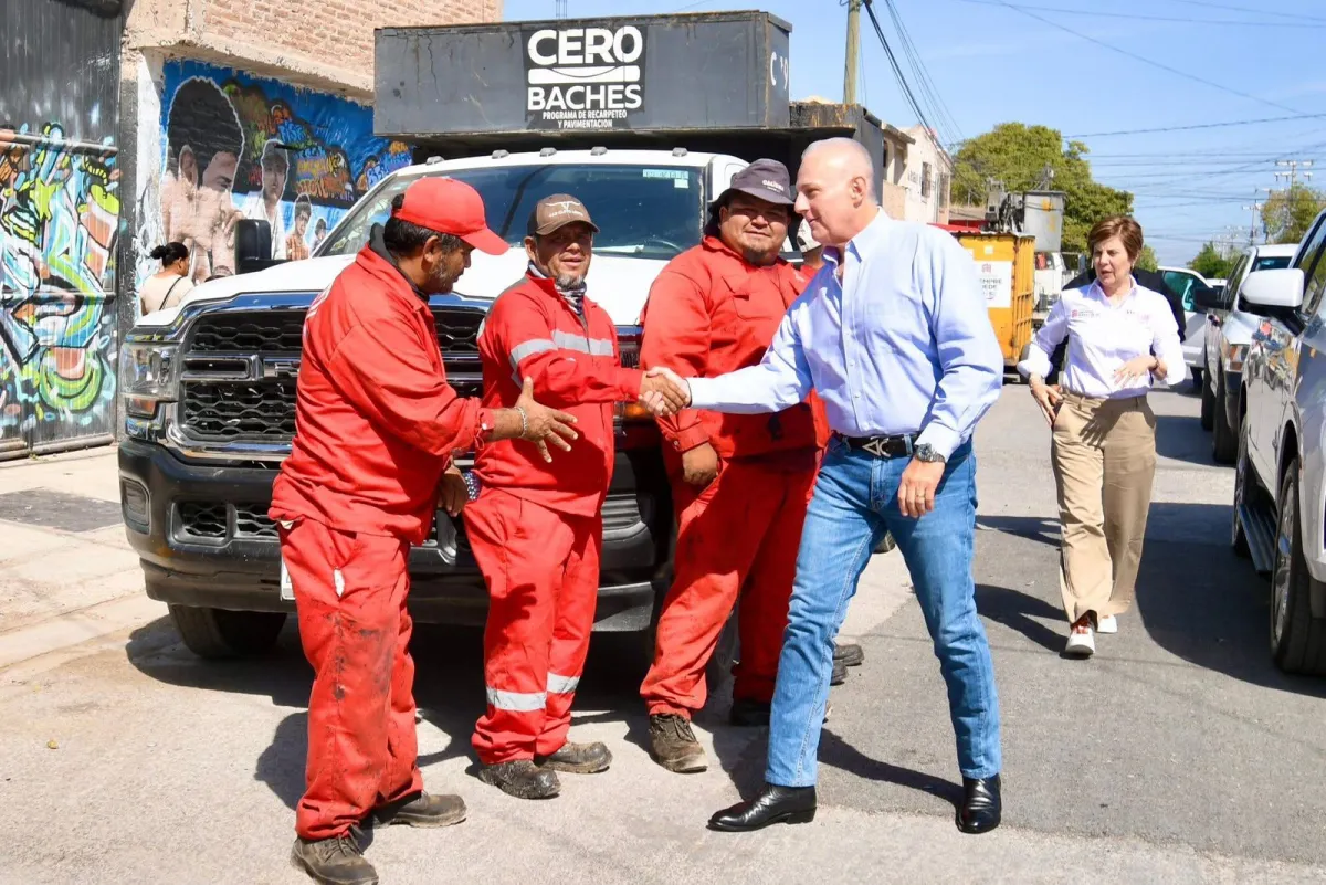 Anuncia Román Cepeda obras de recarpeteo, techumbre y drenaje en Las Julietas