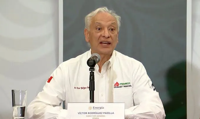 Pemex reconoce fuga en ducto como origen de derrame en el Golfo de México