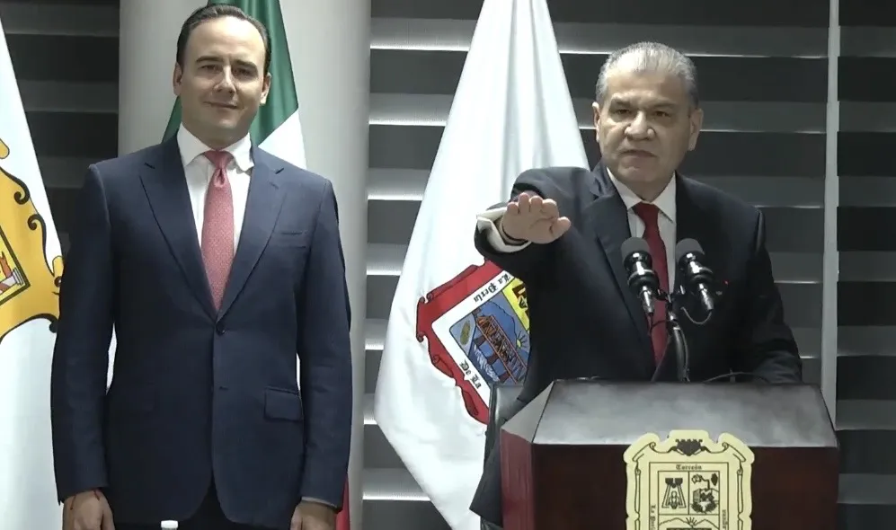 Miguel Ángel Riquelme toma protesta como alcalde sustituto de Torreón