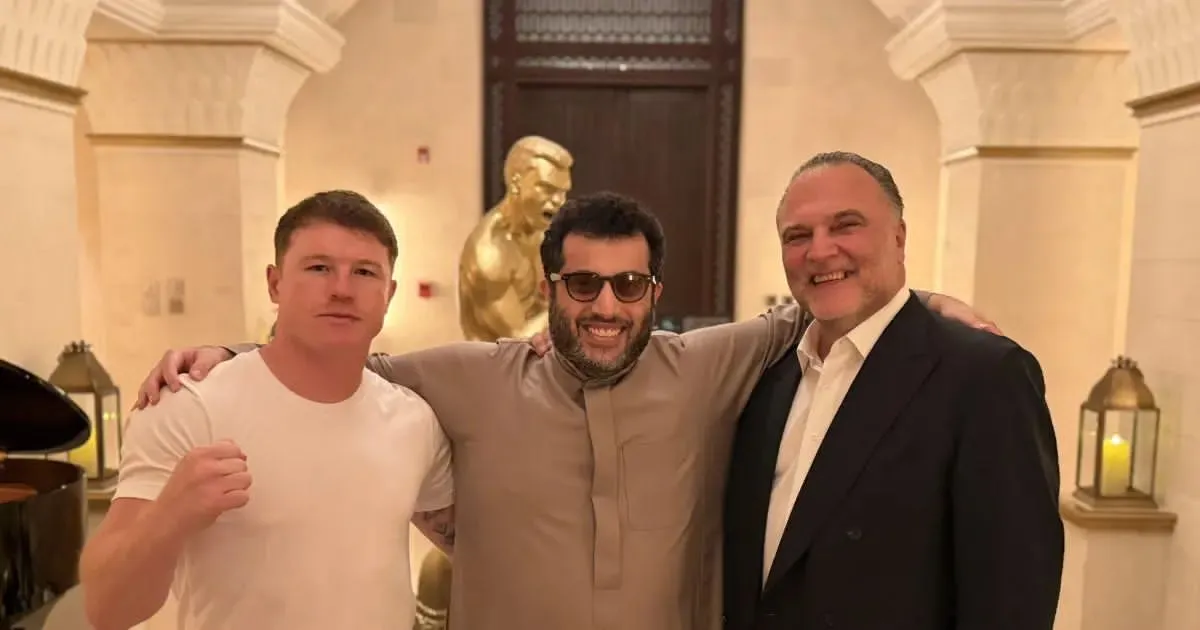Canelo regresa en septiembre tras su derrota ante Crawford y encabezará función en Arabia Saudita