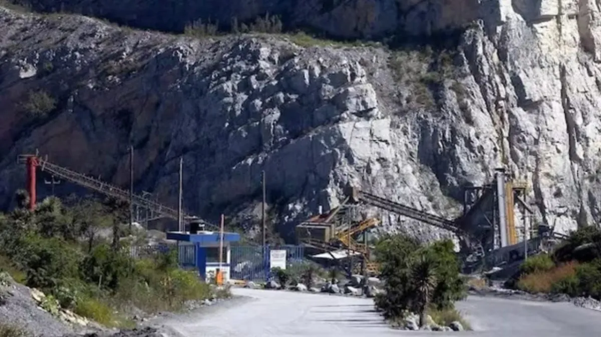 Reanudan operaciones pedreras en Nuevo León tras acuerdos con autoridades estatales