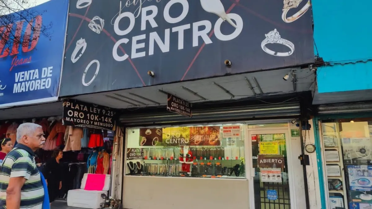 Denuncian robo millonario en joyería del Centro de Monterrey