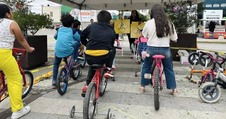 Cerca de 2 mil niños aprenden movilidad segura en la Bici Escuelita de Torreón