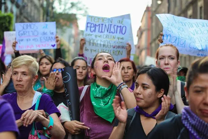 Aborto seguro y sin estigmas, una de las principales exigencias en el 8M en México