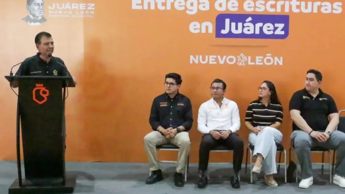 Nuevo León supera las 14 mil escrituras entregadas para dar certeza jurídica a familias