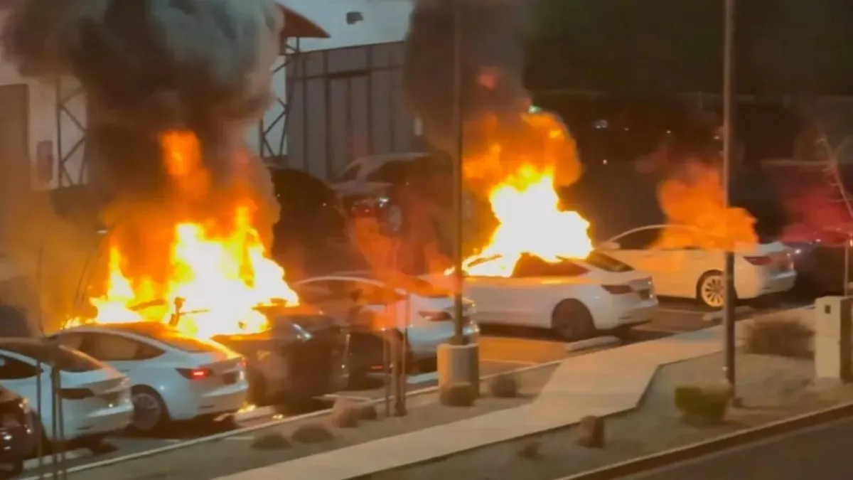 Lanzan Bombas Molotov en Tesla Las Vegas