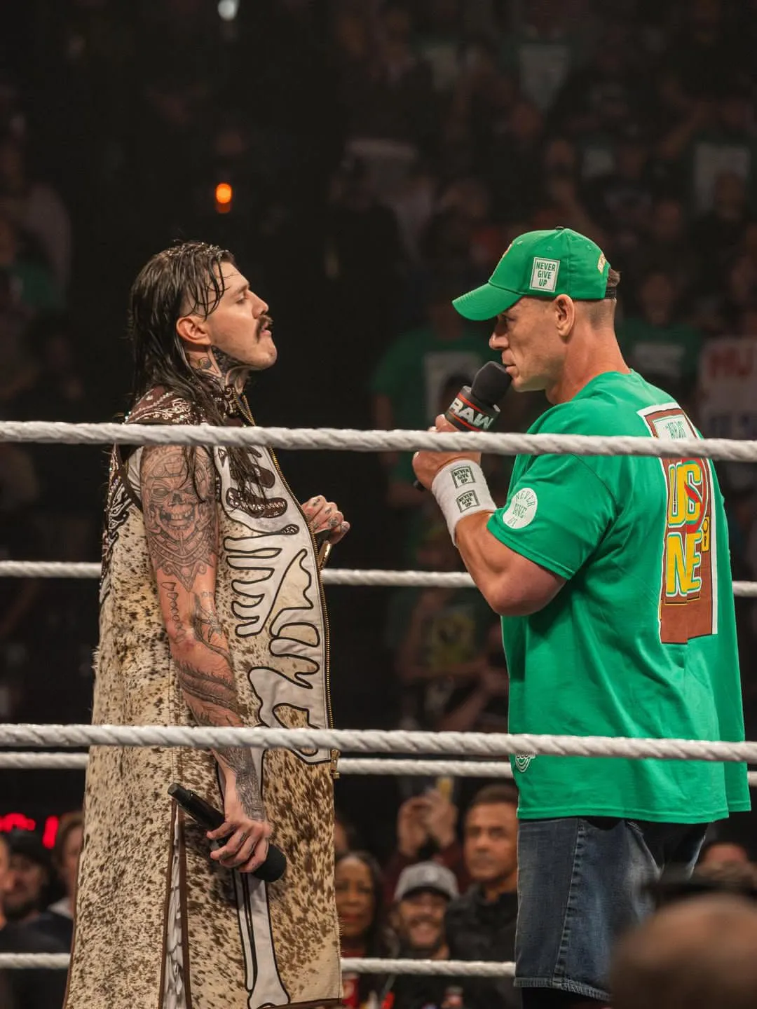 Dominik Mysterio compara su derrota ante John Cena con un “accidente” como Chivas ganándole al América
