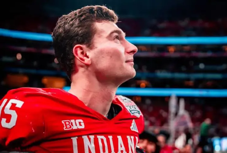 Fernando Mendoza sacrifica su vida personal para llegar a la NFL: “No tengo espacio para distracciones”