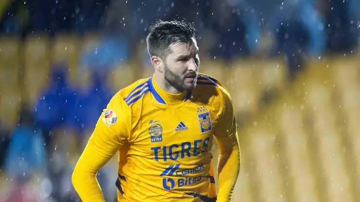 Gignac renueva con Tigres hasta 2026 con ajuste reducido en su salario